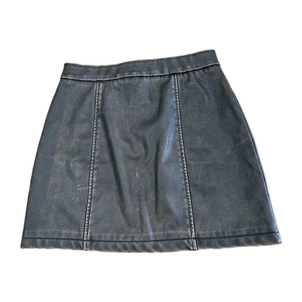 By The River Womenโs Faux Leather Mini Skirt Size Small Chocolate Brown